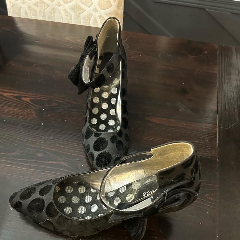 Black polkadot Miz Mooz shoes